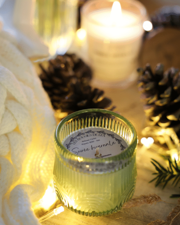 Bougie Soirée Hivernale - Vert Émeraude – Image 3