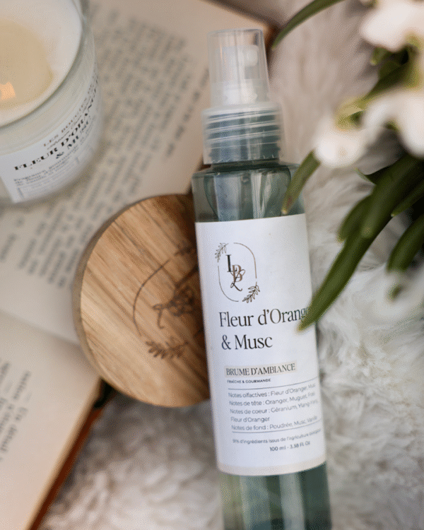 Brume d'ambiance parfumée Fleur d'Oranger & Musc – Image 2